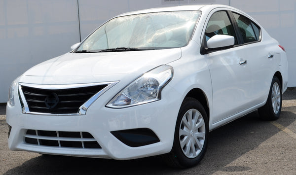 Nissan Versa 4P Sense L4 1.6 Aut